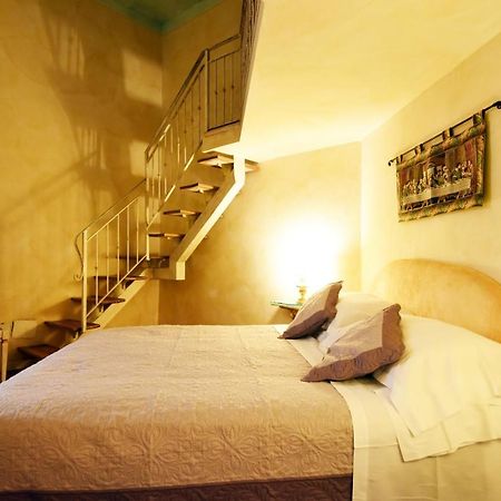 Italian Experience-Suite Medici Loft 8 Florence Luaran gambar