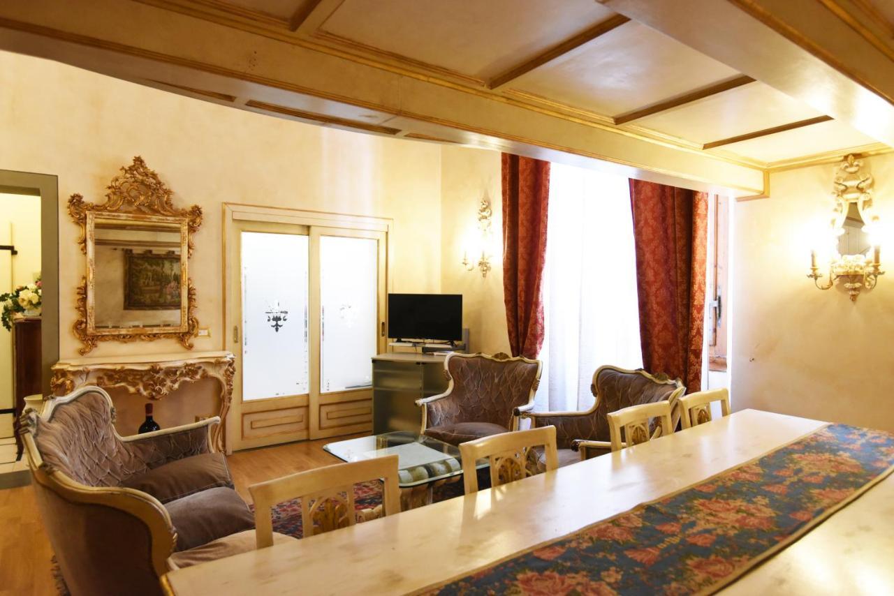 Italian Experience-Suite Medici Loft 8 Florence Luaran gambar